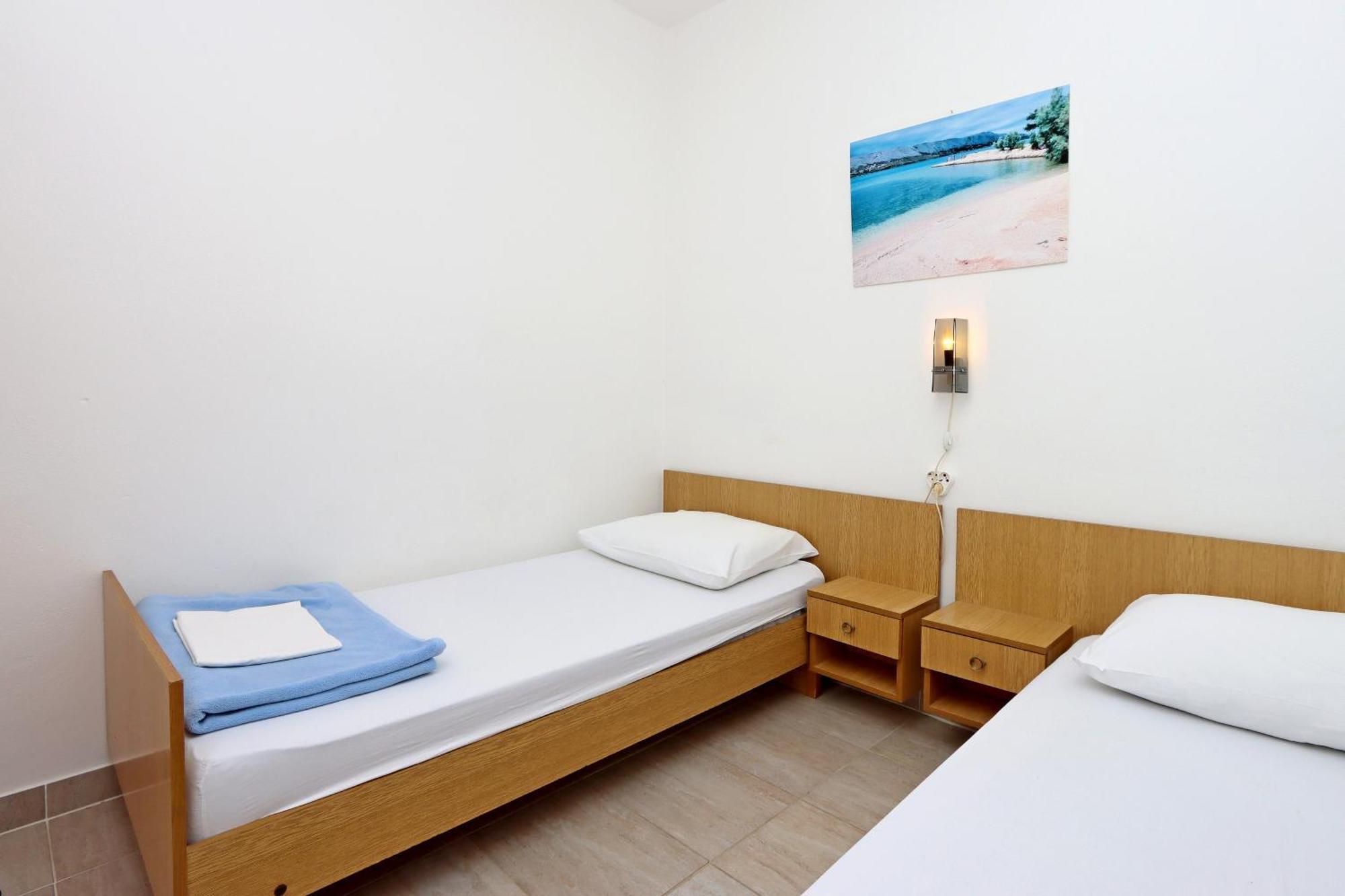 Apartments With A Parking Space Pag - 18345 Pag Town Pokoj fotografie